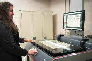 Scanning newspapers for online access